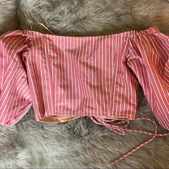3 FOR $35! 📦 WAYF NWOT Frankie Bustier lace up crop red stripe - Picture 4 of 5